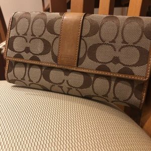 COACH Signature Wallet